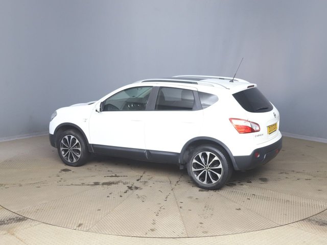 2013 NISSAN QASHQAI - Photo 5