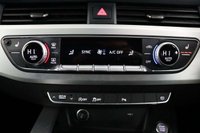 USED 2022 72 AUDI A4 2.0 TFSI 35 S line S Tronic Euro 6 (s/s) 4dr 1 OWNER, SENSORS, CAMERA