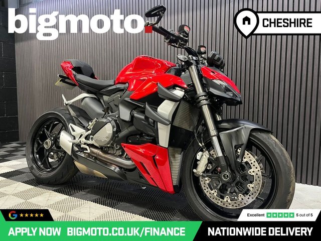 View our DUCATI Streetfighter V2