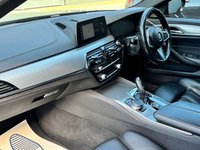 USED 2019 69 BMW 5 SERIES 2.0 530e 9.2kWh M Sport Saloon 4dr Petrol Plug-in Hybrid Auto Euro 6 (s/s) (252 ps) 1 FORMER KEEPER - GREAT SPEC