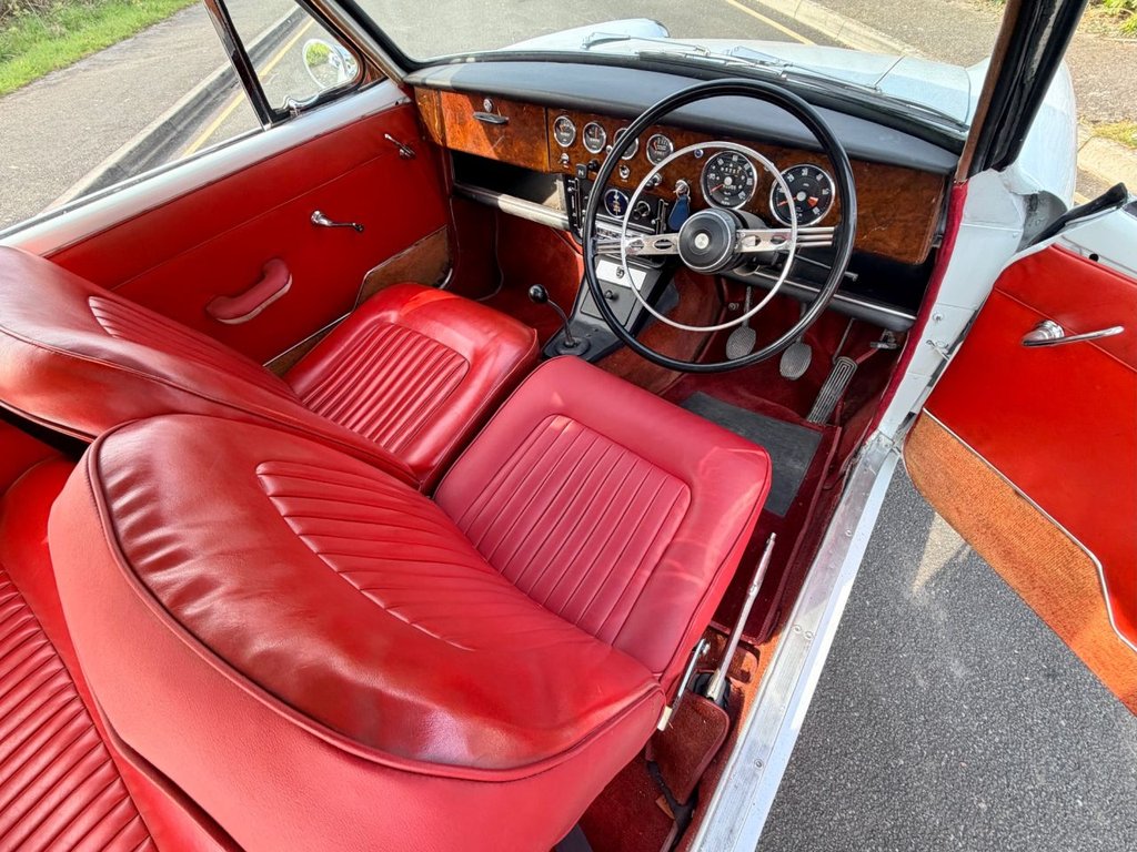 USED 1964 SUNBEAM RAPIER Custom // 1725cc // px swap 
