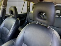 USED 2004 54 TOYOTA RAV4 2.0 D-4D XT4 SUV 5dr Diesel Manual 4WD (190 g/km, 114 bhp) 