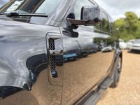 USED 2020 70 LAND ROVER DEFENDER 3.0 D300 MHEV X-Dynamic HSE SUV 5dr Diesel Auto 4WD Euro 6 (s/s) (300 ps) GENUINE URBAN WIDE ARCH KIT + 7 SEATS + PAN ROOF + AIR SUSPENSION + 2 KEYS + TOP OF THE RANGE D300 X-DYNAMIC HSE + EURO 6 + ULEZ + LOW MILEAGE + FINANCE AVAILABLE + HPI CLEAR + PART EXCHANGE WELCOME + 6 MONTHS WARRANTY