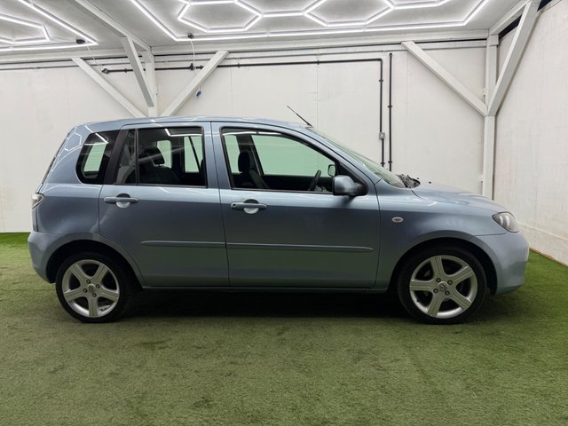 View our MAZDA MAZDA2