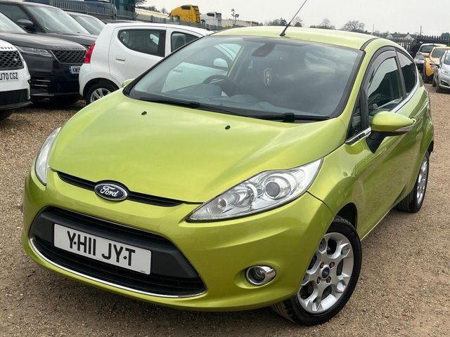 2011 FORD FIESTA - Photo 3