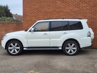 USED 2013 63 MITSUBISHI SHOGUN 3.2 DI-DC SG4 SUV 5dr Diesel Auto 4WD Euro 5 LWB (197 ps) FULL BLACK LEATHER HEATED SEATS