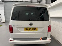 USED 2018 68 VOLKSWAGEN TRANSPORTER 2.0 TDI T32 BlueMotion Tech Highline Kombi Double Cab 5dr Diesel DSG FWD SWB Euro 6 (s/s) (150 ps) KOMBI VAN