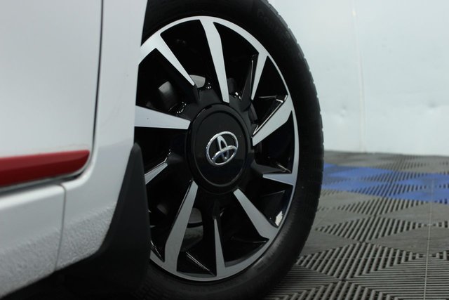 2021 TOYOTA AYGO - Photo 3