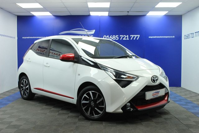 2021 TOYOTA AYGO - Photo 2