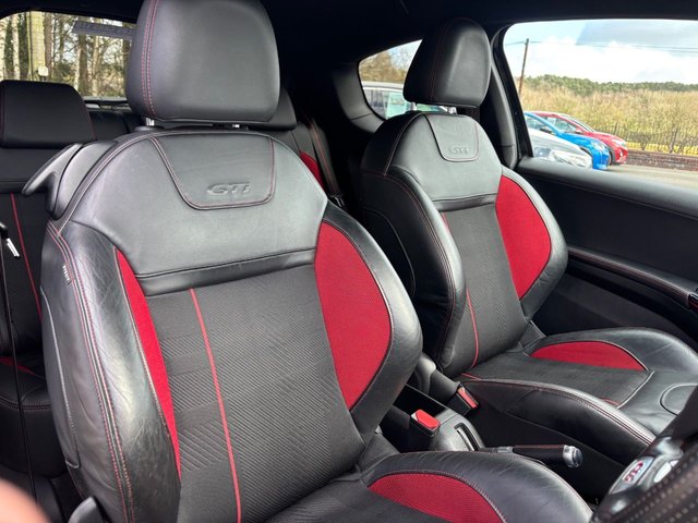 2016 PEUGEOT 208 - Photo 7