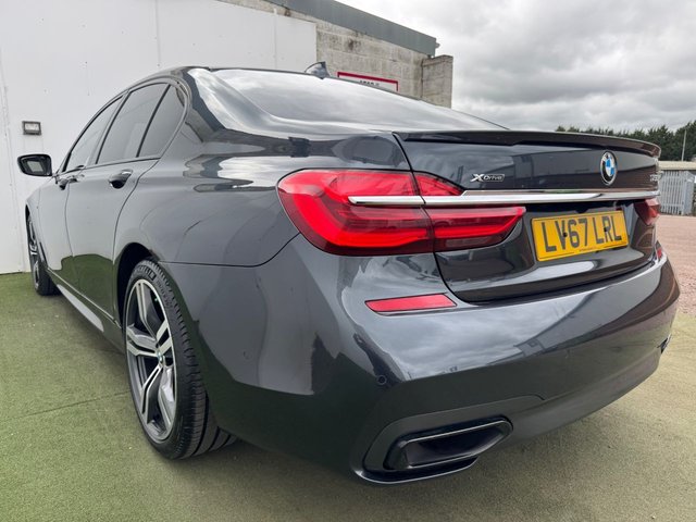 2017 BMW 7 SERIES - Photo 11
