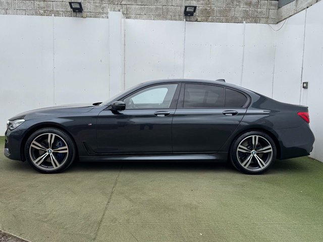 2017 BMW 7 SERIES - Photo 4