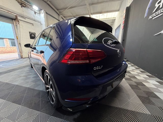 2019 VOLKSWAGEN GOLF - Photo 9