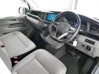 USED 2023 23 VOLKSWAGEN TRANSPORTER T28 2.0 TDI 150 BMT SWB HIGHLINE DSG AUTO ( HUGE SPEC ! ) DSG AUTO | SAT NAV | TAILGATE | SPOILER !