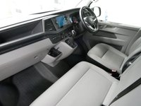 USED 2023 23 VOLKSWAGEN TRANSPORTER T28 2.0 TDI 150 BMT SWB HIGHLINE DSG AUTO ( HUGE SPEC ! ) DSG AUTO | SAT NAV | TAILGATE | SPOILER !
