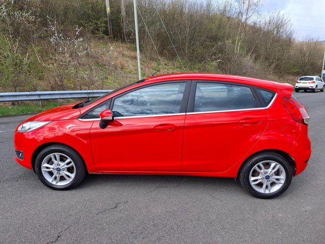 2016 FORD FIESTA - Photo 4