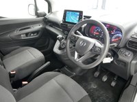 USED 2022 22 VAUXHALL COMBO L2 1.5 TURBO D 100 BHP 2300 LONG DYNAMIC NAV 6 DOOR SAT NAV  | AIR CON | L2 LONG | 6 DOORS