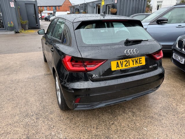 2021 AUDI A1 - Photo 4