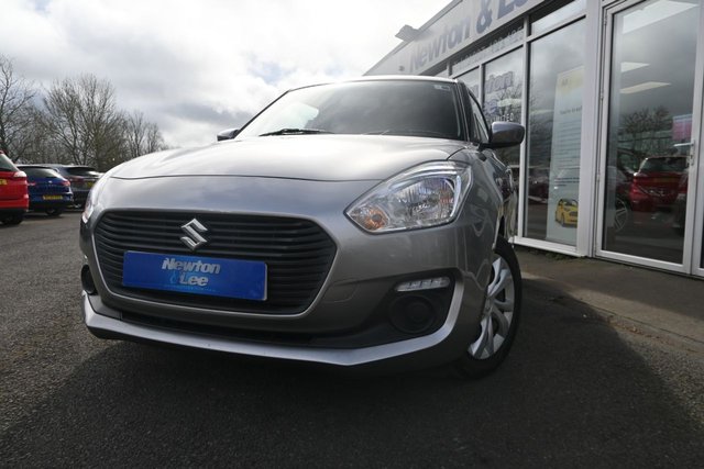 2020 SUZUKI SWIFT - Photo 3