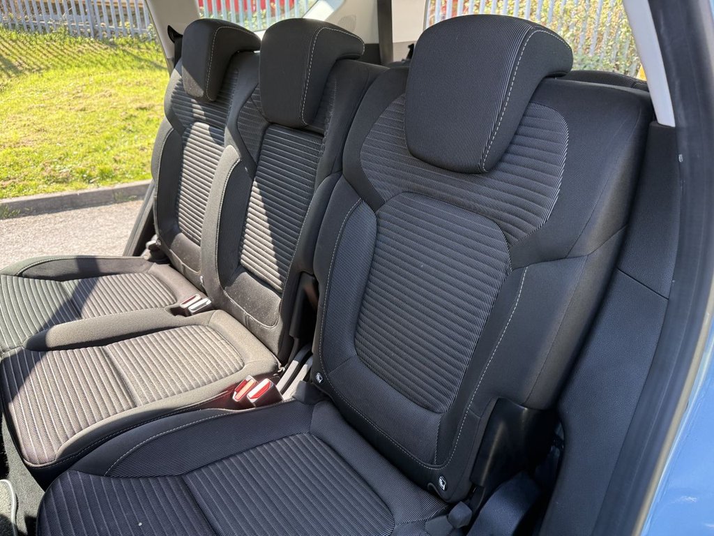 USED 2018 18 RENAULT GRAND SCENIC 1.5h dCi Hybrid Assist Dynamique Nav MPV 5dr Diesel Hybrid Manual Euro 6 (s/s) (110 ps) Rear Camera, Sat Nav