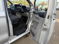 FORD TRANSIT CUSTOM — thumbnail 32 of 51