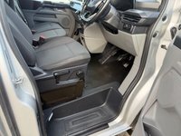 FORD TRANSIT CUSTOM — thumbnail 36 of 51