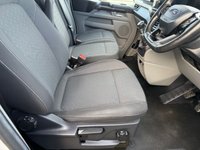 FORD TRANSIT CUSTOM — thumbnail 38 of 51