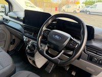 FORD TRANSIT CUSTOM — thumbnail 44 of 51
