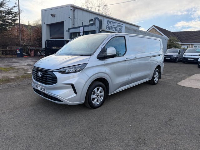 View our FORD TRANSIT CUSTOM