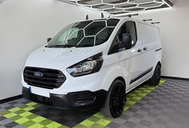 View our FORD TRANSIT CUSTOM