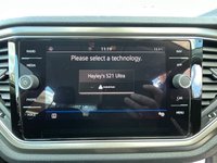 USED 2021 70 VOLKSWAGEN T-ROC 1.0 TSI SE SUV 5dr Petrol Manual Euro 6 (s/s) (110 ps) ** 4.9  STAR AUTOTRADER REVIEWS **