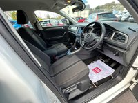 USED 2021 70 VOLKSWAGEN T-ROC 1.0 TSI SE SUV 5dr Petrol Manual Euro 6 (s/s) (110 ps) ** 4.9  STAR AUTOTRADER REVIEWS **