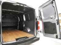 USED 2023 72 VAUXHALL VIVARO 3100 2.0 D 145 BHP L2 LONG PRO EDITION 6 DOOR SAT NAV | AIR CON | 145 BHP | L2 LONG