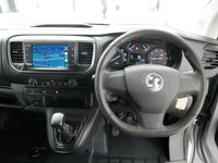 USED 2023 72 VAUXHALL VIVARO 3100 2.0 D 145 BHP L2 LONG PRO EDITION 6 DOOR SAT NAV | AIR CON | 145 BHP | L2 LONG