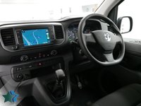 USED 2022 72 VAUXHALL VIVARO 2700 1.5 D 100 BHP SWB SPORTIVE EDITION 6 DOOR CARPLAY | AIR CON | MAIN DEALER SERVICED !