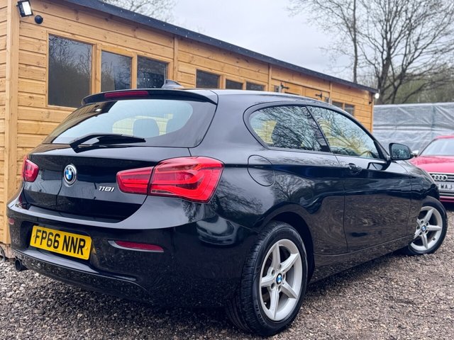 View our BMW 1 SERIES