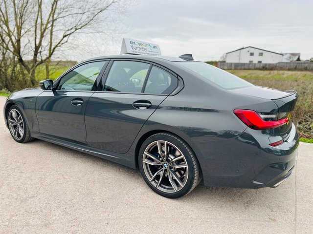 View our BMW 3 SERIES
