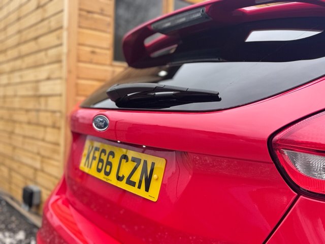 View our FORD FOCUS