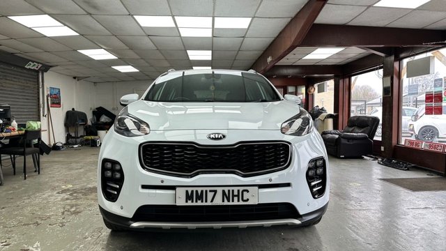 2017 KIA SPORTAGE - Photo 2