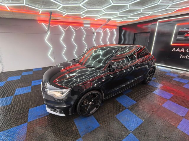 2014 AUDI A1 - Photo 7