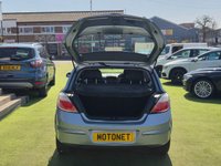 USED 2005 55 VAUXHALL ASTRA 1.6i 16v Design Hatchback 5dr Petrol AUTOMATIC (156 g/km, 103 bhp) +++ FREE 12 MONTHS WARRANTY+++