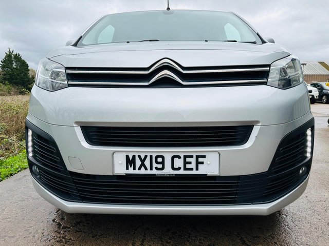 View our CITROEN SPACETOURER