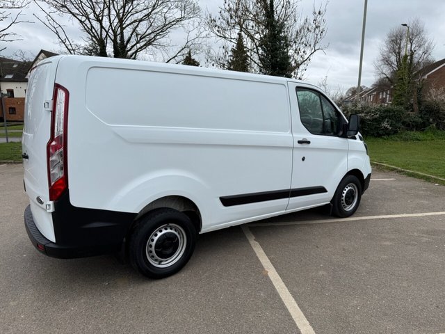 View our FORD TRANSIT CUSTOM