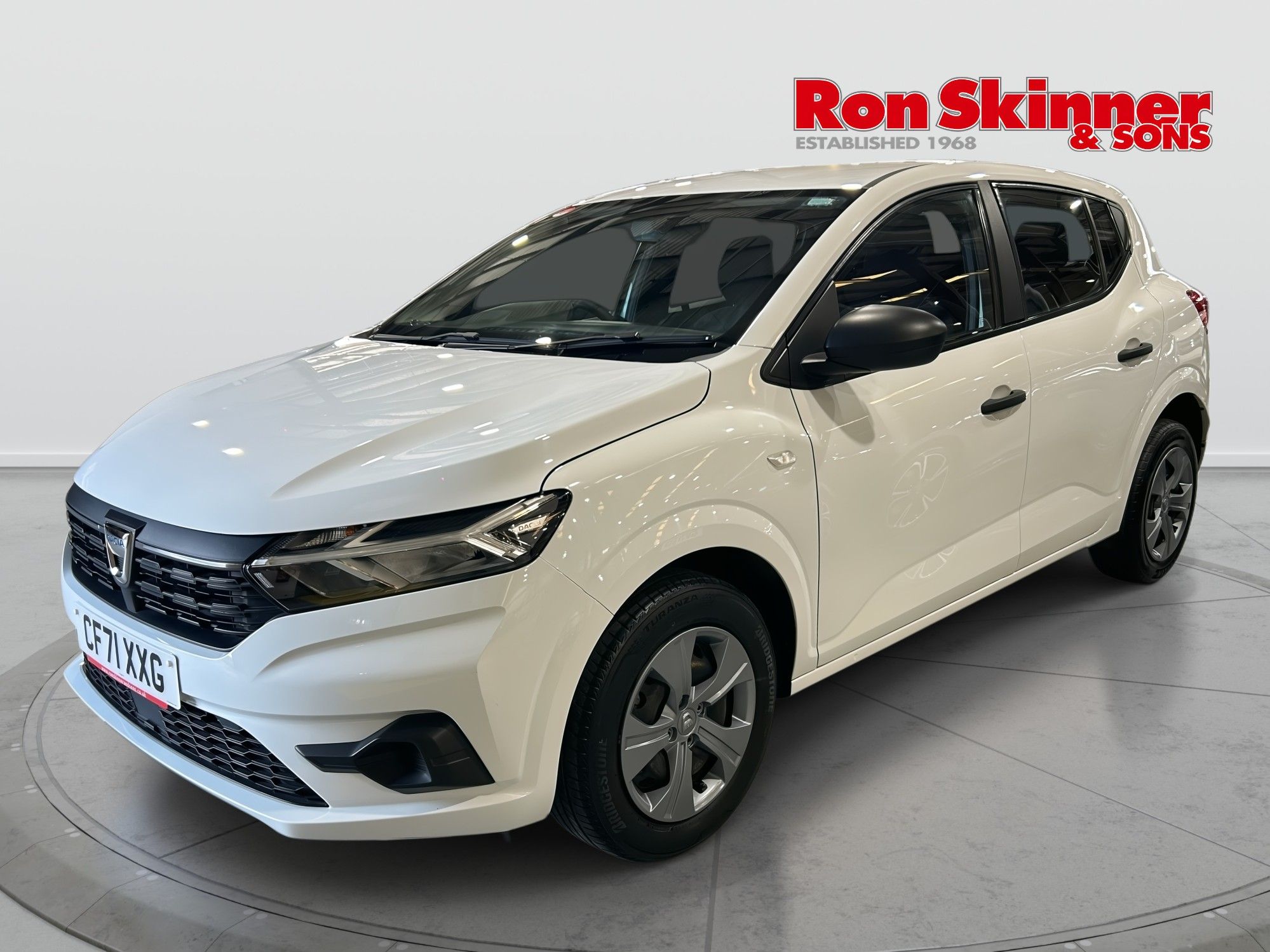 USED 2022 71 DACIA SANDERO 1.0 TCe Essential Hatchback 5dr Petrol Manual Euro 6 (s/s) (90 ps) 