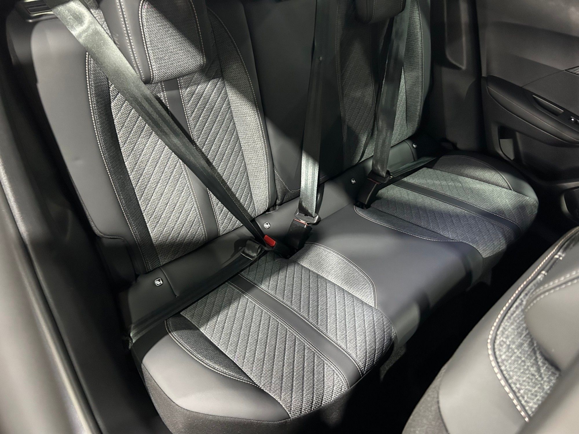 USED 2023 73 PEUGEOT 2008 1.2 PureTech Allure SUV 5dr Petrol Manual Euro 6 (s/s) (130 ps) 