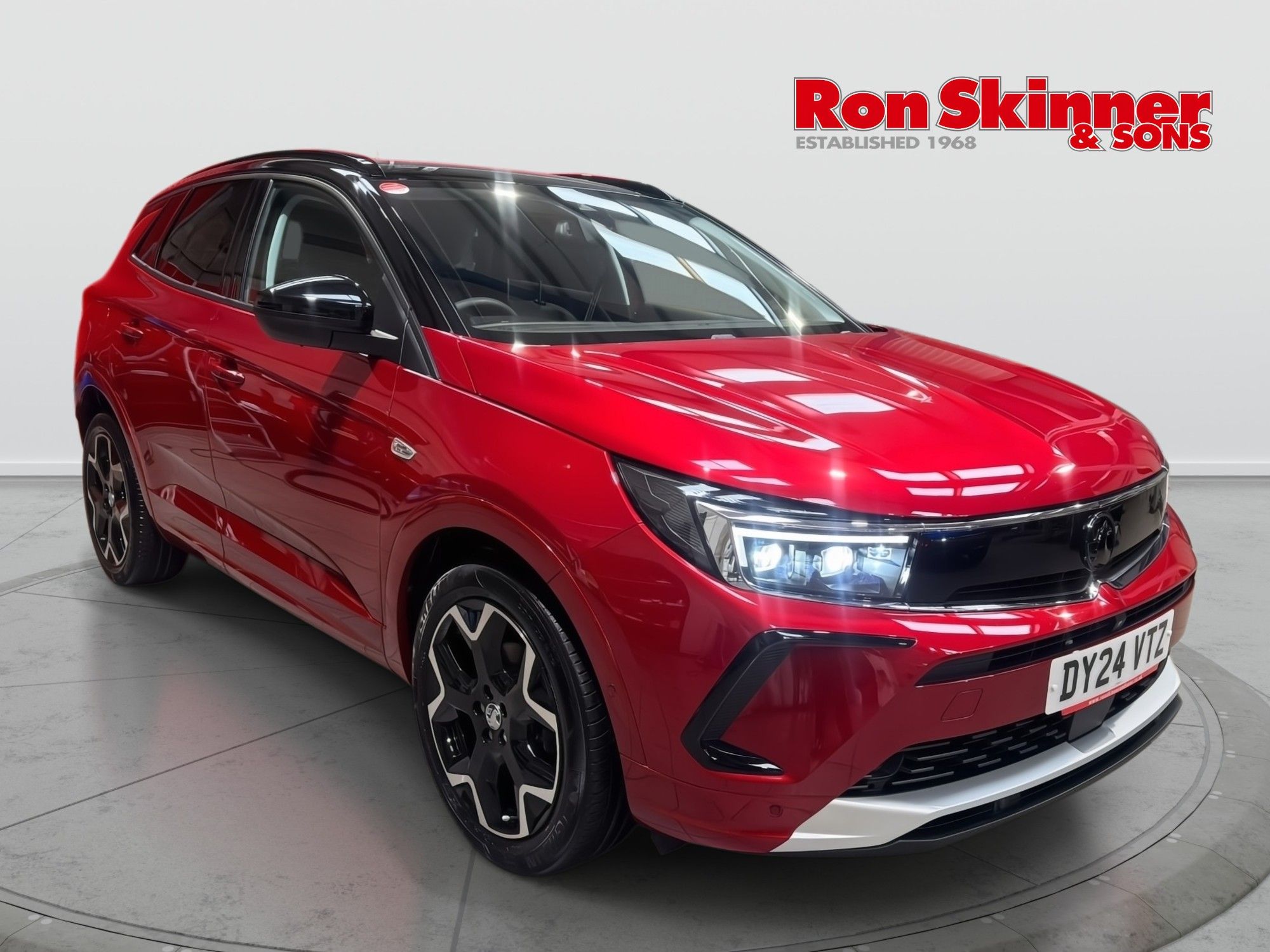 USED 2024 24 VAUXHALL GRANDLAND 1.2 Turbo Ultimate SUV 5dr Petrol Manual Euro 6 (s/s) (130 ps) 