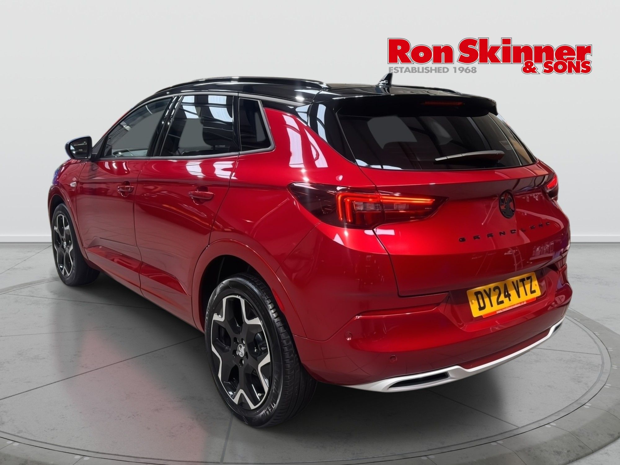 USED 2024 24 VAUXHALL GRANDLAND 1.2 Turbo Ultimate SUV 5dr Petrol Manual Euro 6 (s/s) (130 ps) 