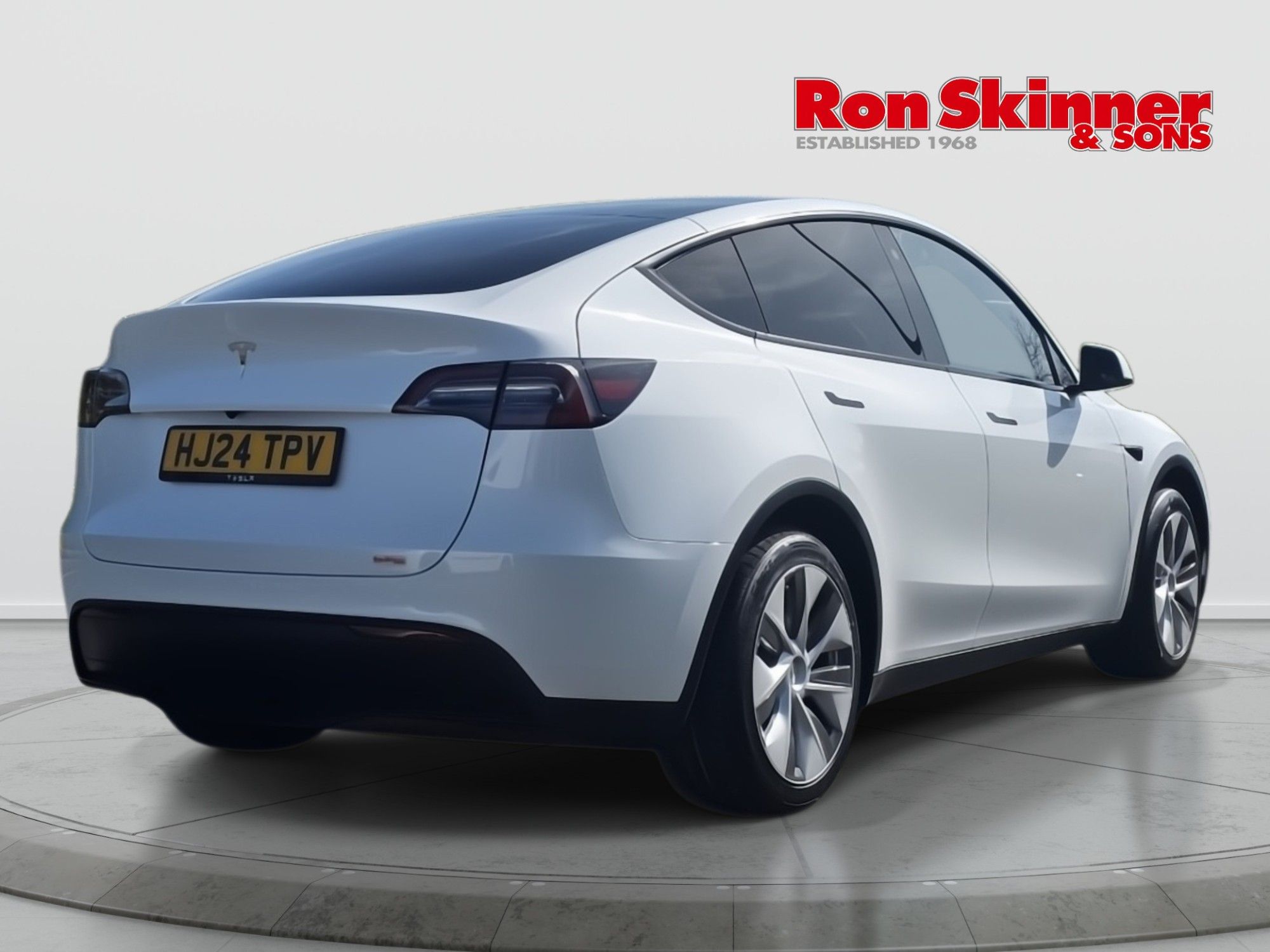 USED 2024 24 TESLA MODEL Y SUV 5dr Electric Auto RWD (346 ps) 