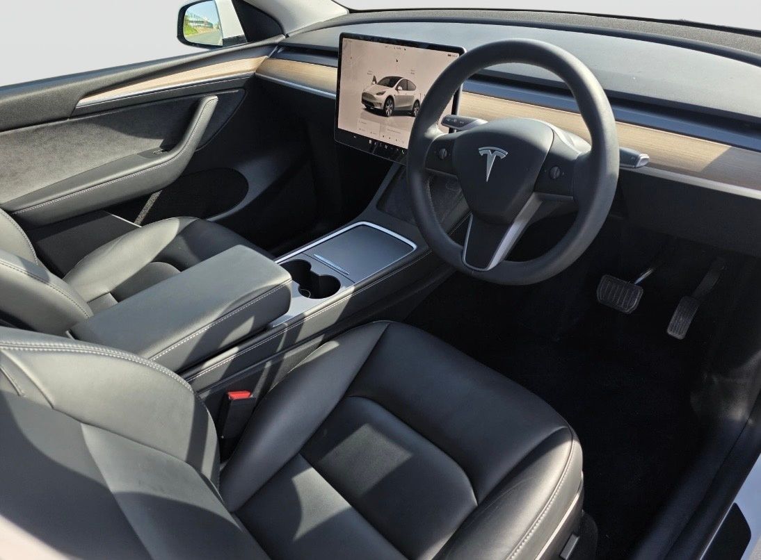 USED 2024 24 TESLA MODEL Y SUV 5dr Electric Auto RWD (346 ps) 