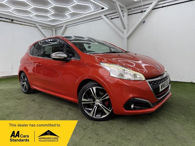 View our PEUGEOT 208
